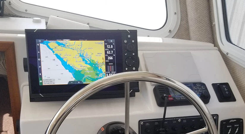 Choosing the Right Marine GPS System for Navigation and Positioning