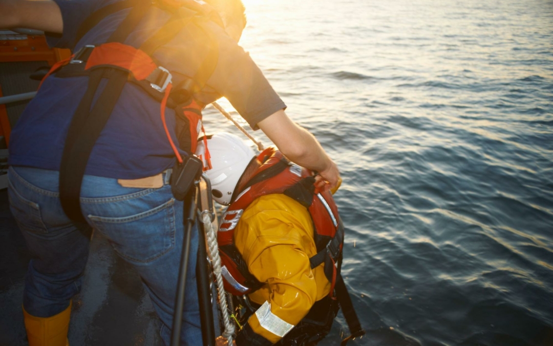 A Beginner Seafarer’s Guide To An Emergency At Sea